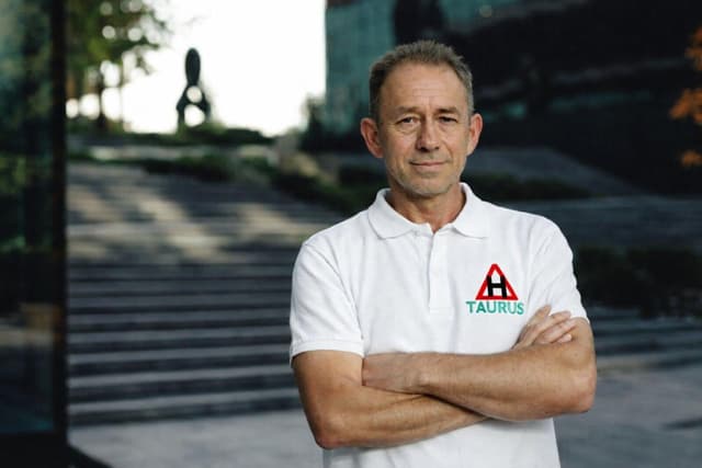 фото інструктора